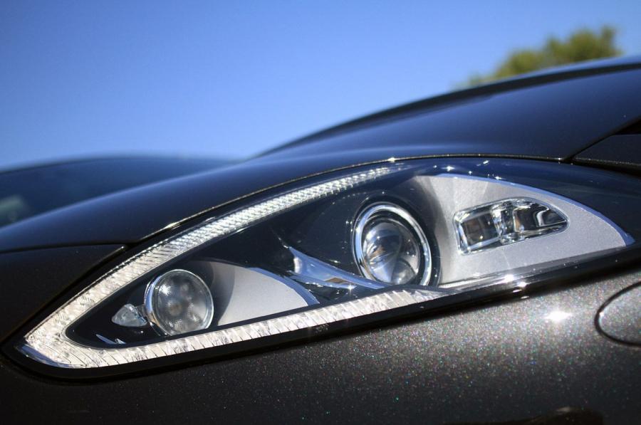  Jaguar XKR-S 2012 года  (фото 80 из 82)
